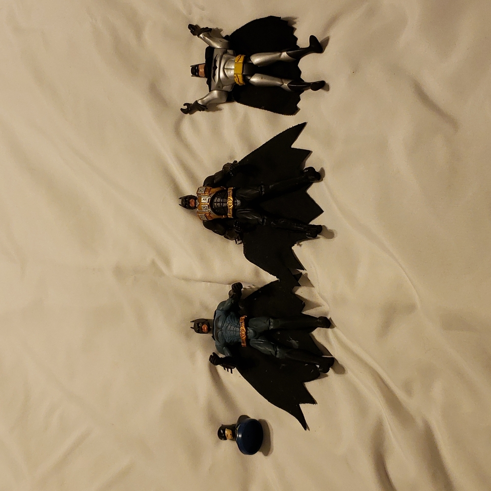 4 pc Batman toys